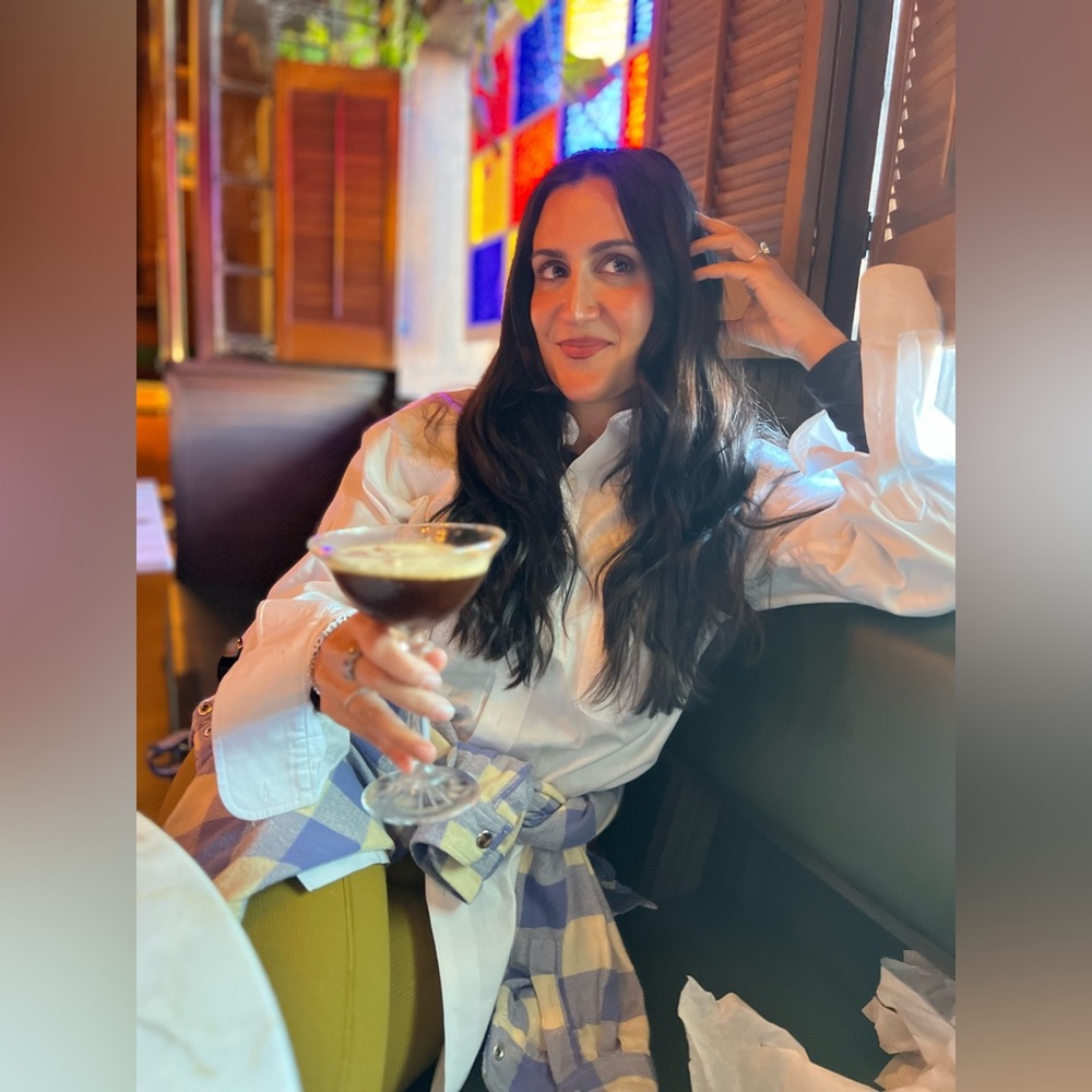 Meet your Posher, Elena